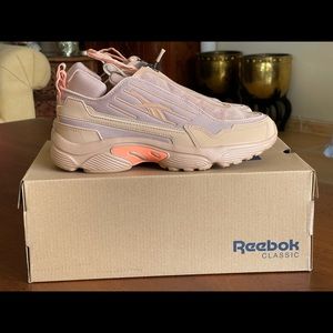 Reebok X Gigi Hadid DMX Series 2200 Zip